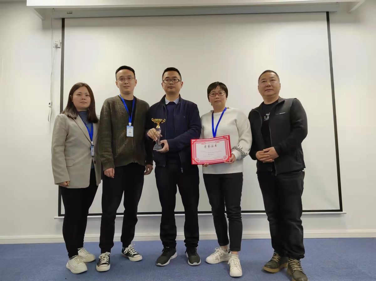 恭祝 四川凯发一触即发环保首届辩论赛圆满成功举办！